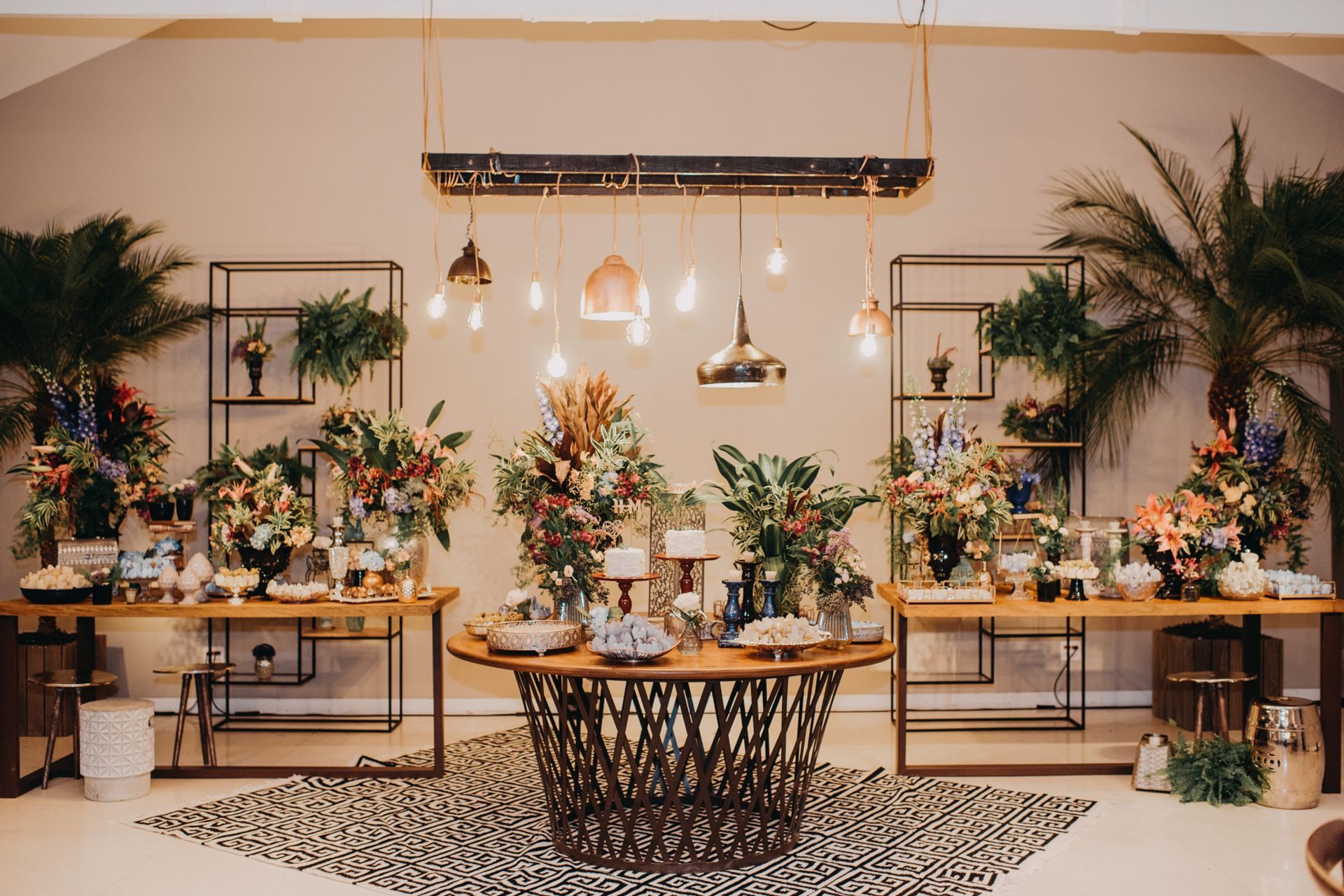 Foto Casamento urban chic autêntico e animado em Santa Bárbara D’oeste – Hellen & Marco Foto Casamento urban chic autêntico e animado em Santa Bárbara D’oeste – Hellen & Marco - Imagem 15