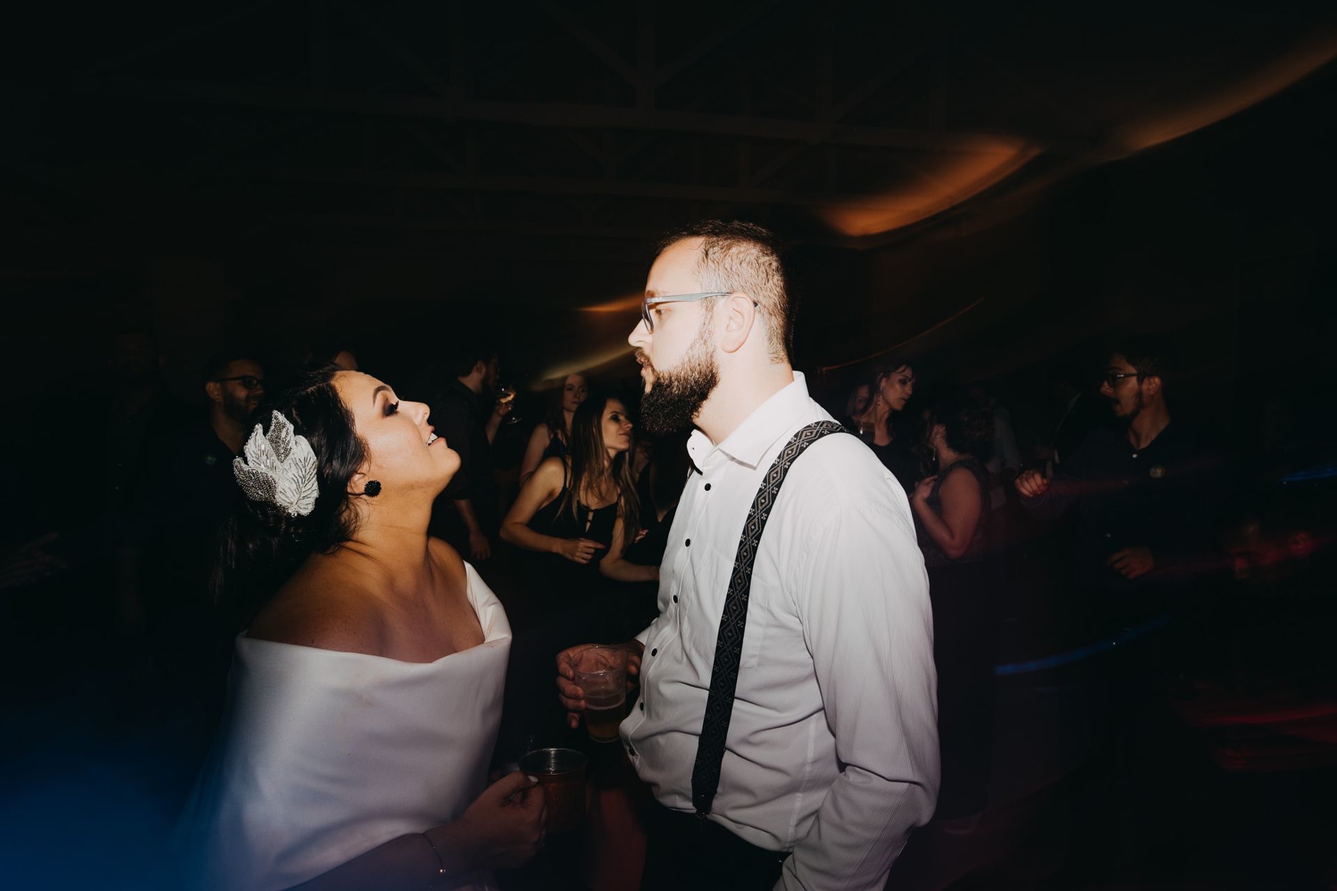 Foto Casamento urban chic autêntico e animado em Santa Bárbara D’oeste – Hellen & Marco Foto Casamento urban chic autêntico e animado em Santa Bárbara D’oeste – Hellen & Marco - Imagem 59