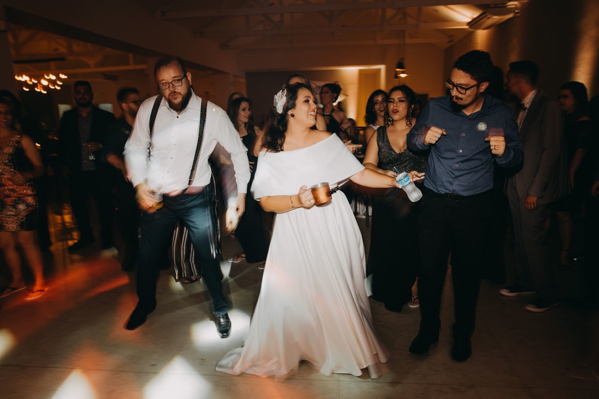 Foto Casamento urban chic autêntico e animado em Santa Bárbara D’oeste – Hellen & Marco Foto Casamento urban chic autêntico e animado em Santa Bárbara D’oeste – Hellen & Marco - Imagem 60