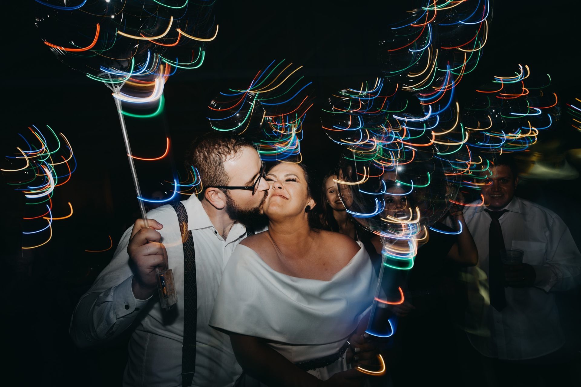 Foto Casamento urban chic autêntico e animado em Santa Bárbara D’oeste – Hellen & Marco Foto Casamento urban chic autêntico e animado em Santa Bárbara D’oeste – Hellen & Marco - Imagem 68