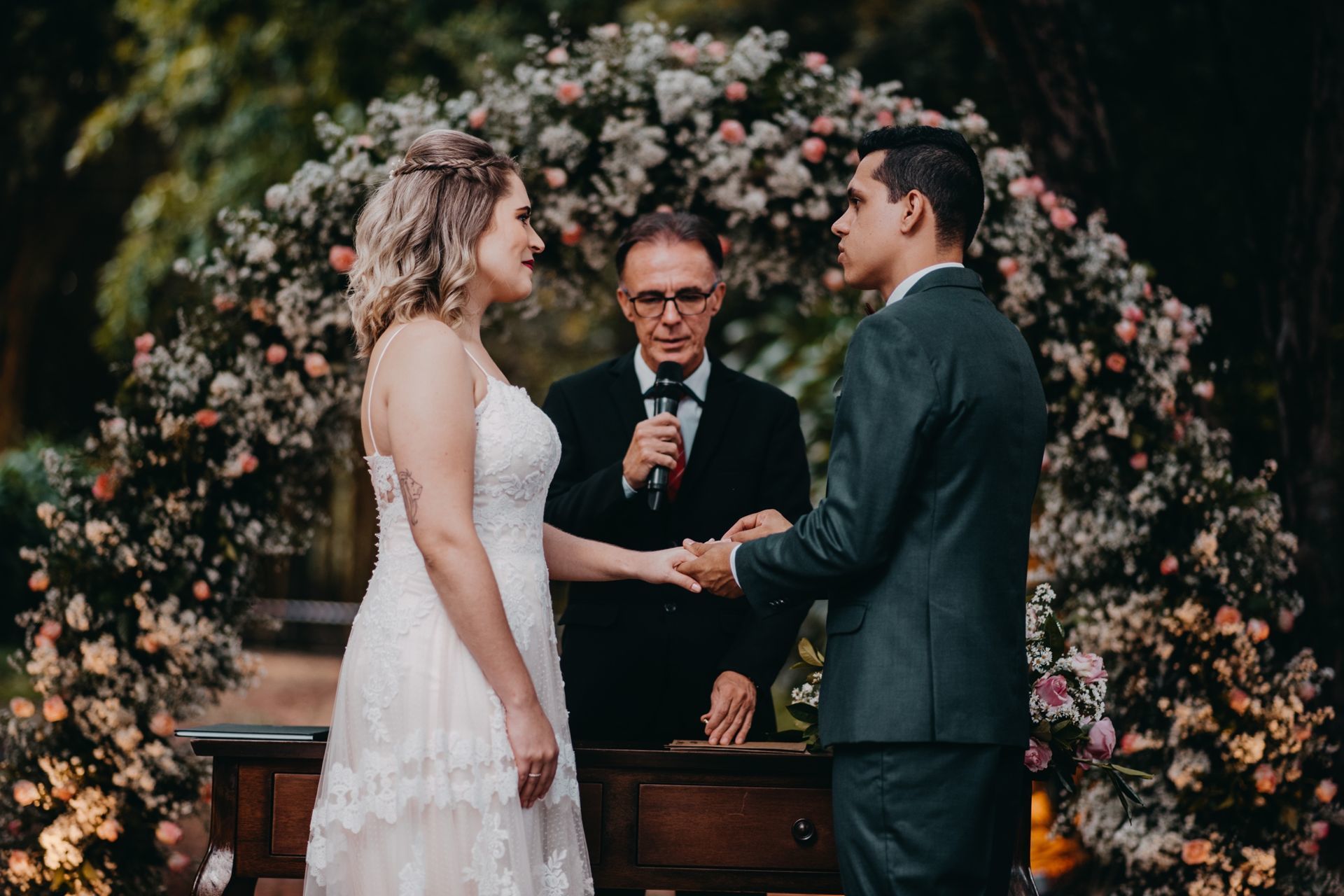 Foto Bruna e Cleiton | Um casamento na Fazenda com muita personalidade. Foto Bruna e Cleiton | Um casamento na Fazenda com muita personalidade. - Imagem 29