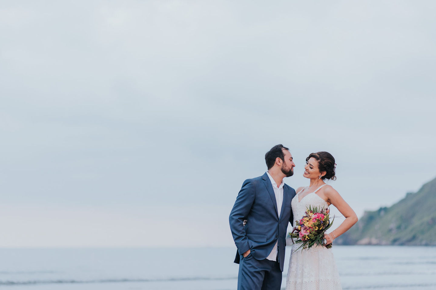 Casamento na Praia de Barequeçaba em São Sebastião | Claudinha e Endrigo Casamento na Praia de Barequeçaba em São Sebastião | Claudinha e Endrigo